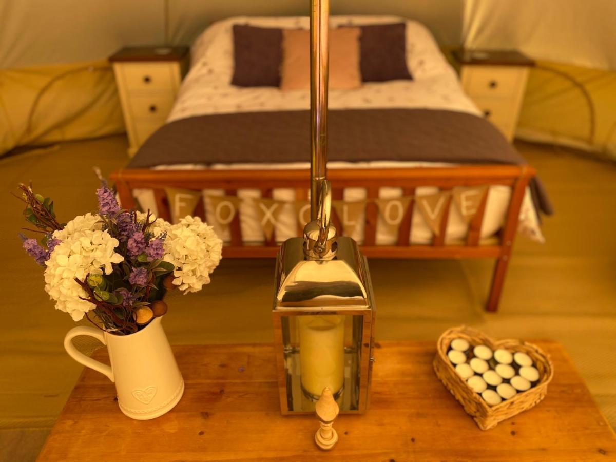 Black Mountains Glamping Hotel Abergavenny ภายนอก รูปภาพ