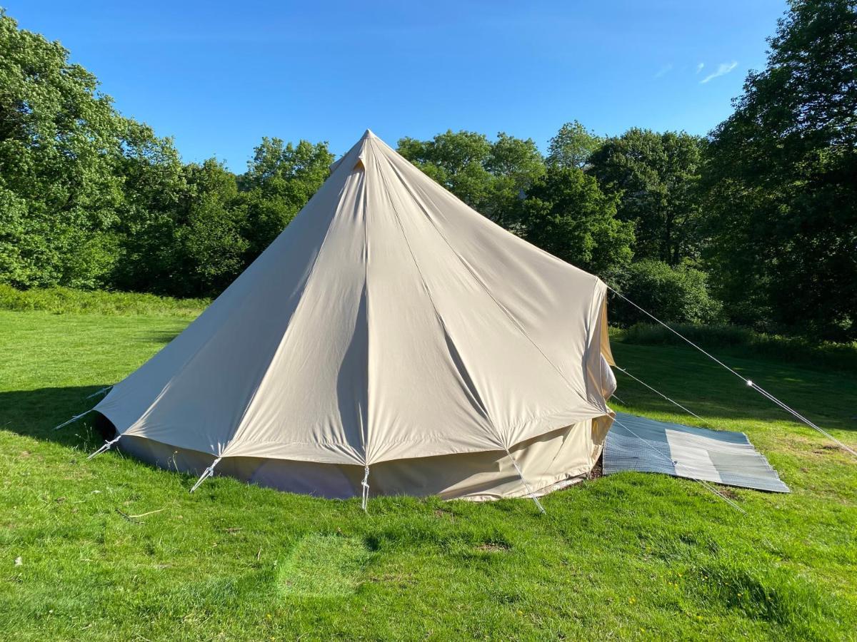 Black Mountains Glamping Hotel Abergavenny ภายนอก รูปภาพ